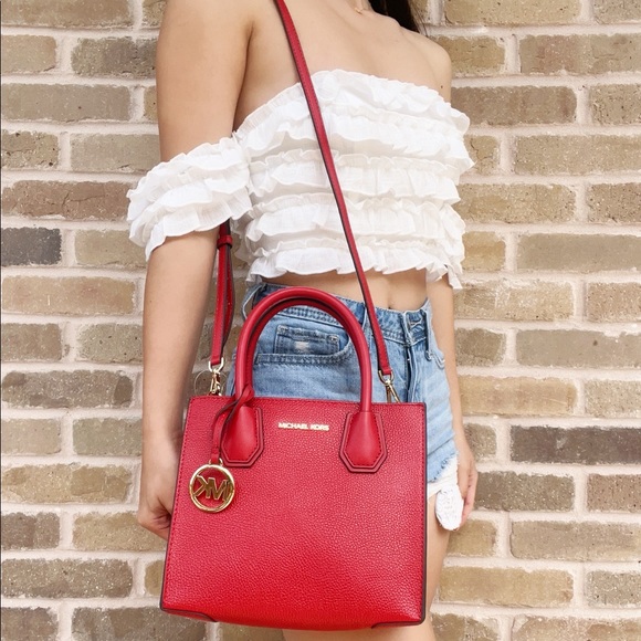 Michael Kors Messenger Leather Bag - Picture 8 of 11